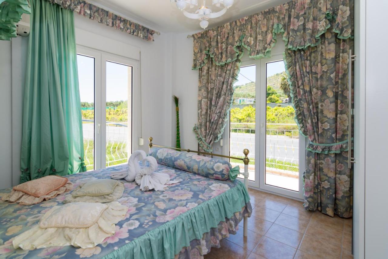 Stratos Palace Elia  Buitenkant foto